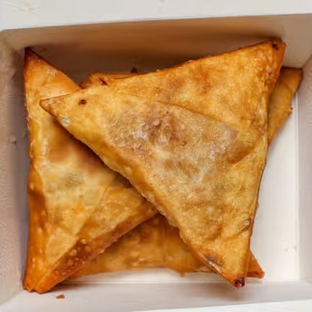 Chicken Sambousa.